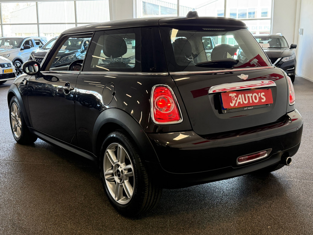 MINI Cooper Mini 1.6 COOPER|NAVIGATIE|CRUISE|ECC AIRCO|LEDER 52374661-4.jpg | J&F Auto's