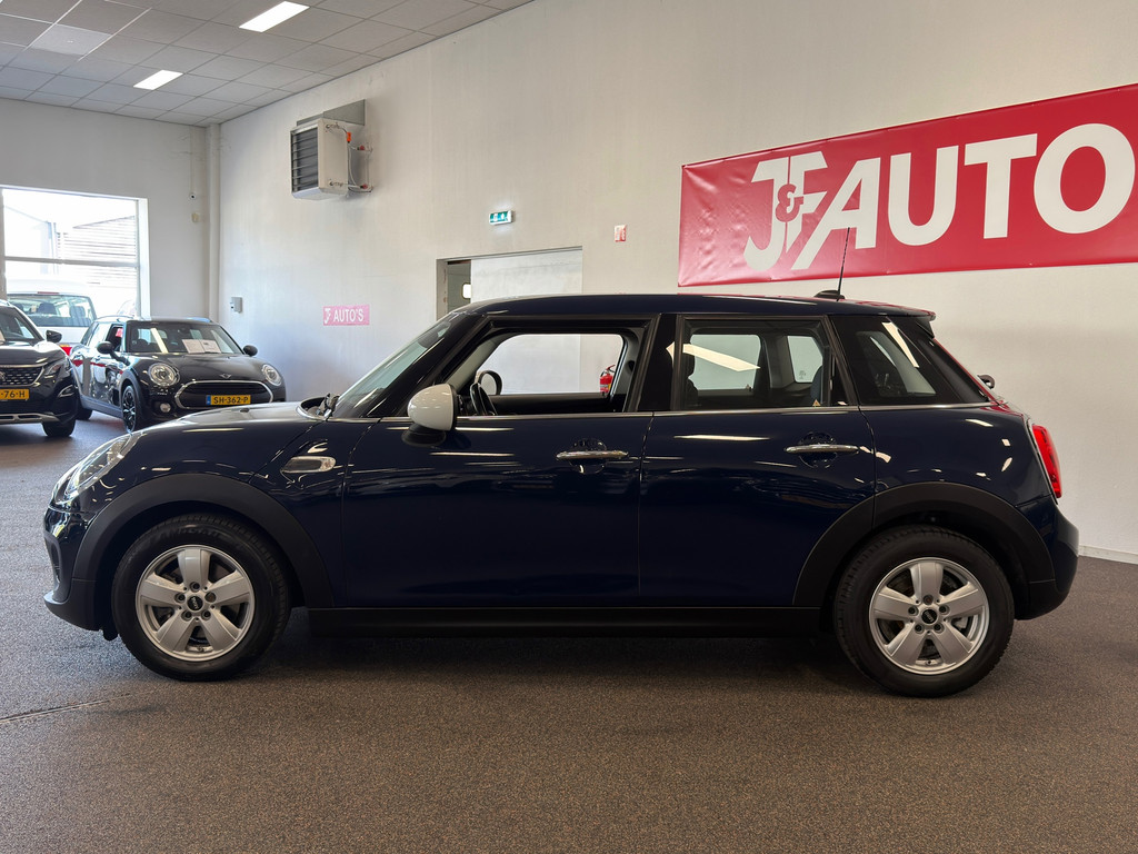 MINI 5-Deurs 1.5 One Pepper NAVI, CRUISE, CAR PLAY, NAP. 57232555-1.jpg | J&F Auto's